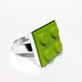 Anillo verde lima, bisutería artesanal LEGO®