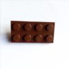 Broche original marrón de LEGO