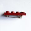 Broche original rojo oscuro de LEGO