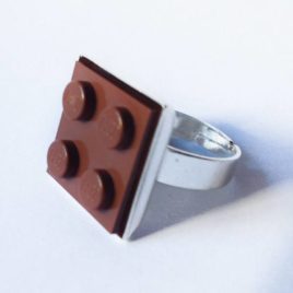 Anillo marrón oscuro, bisutería artesanal LEGO ®