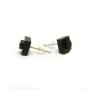 Pendientes negros 1x1 cuadrados